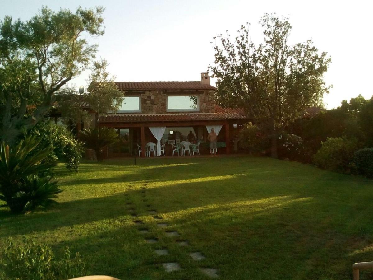 Villa Kate B&B Porto San Paolo  Luaran gambar